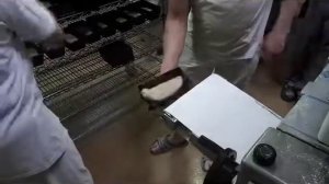 Załadunek bezpośrednio do foremki z Dzielarki Glimek SD-180