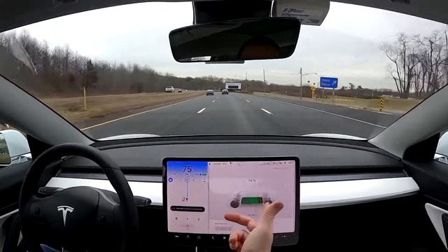 Tesla Model 3 Cold Start Living in a apartment with a Tesla смотреть онлайн