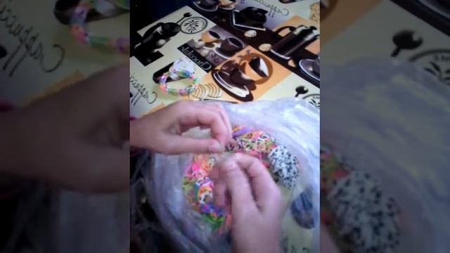 Как сделать брелок из резинок