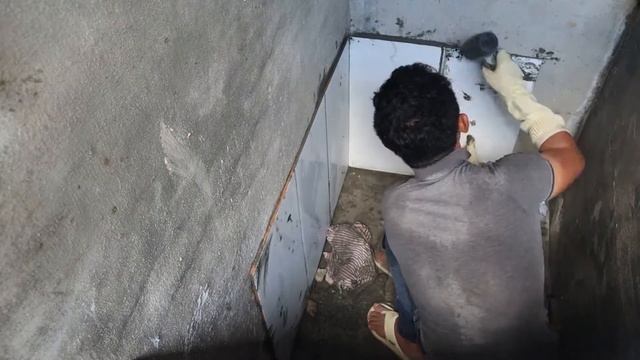 Fantastic work toilet seat installation-using sand and cement #Prat2 The End смотреть онлайн