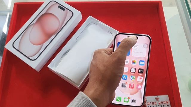 iPhone 15 Pink😍 смотреть онлайн