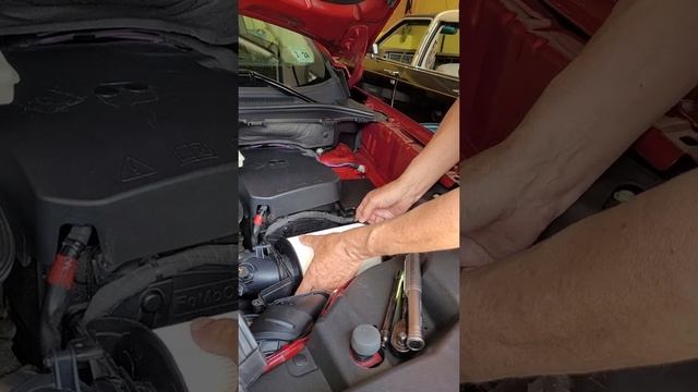 2019 Lincoln MKC motor air filter replacement смотреть онлайн