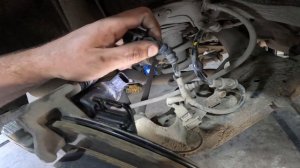 Honda Vezel Ru4 обслуживание тормозной системы/ Toyota Prius zvw30 анализ 🔋ВВБ🔋