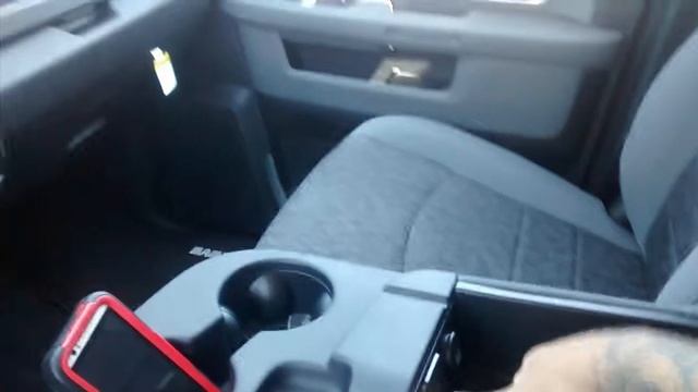 2015 Dodge Ram 2500 Heavy Duty смотреть онлайн