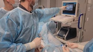 Лазерное удаление варикозной вены ЭВЛО, проводит хирург-флеболог Самохин КМ