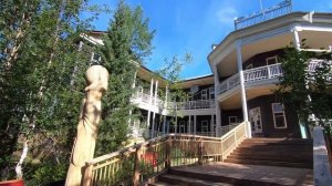 ДОМ У ОЗЕРА