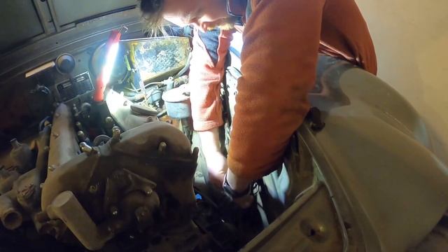 1967 Jaguar 3.8 S-type - Restoration Video #12 - Headlights removal