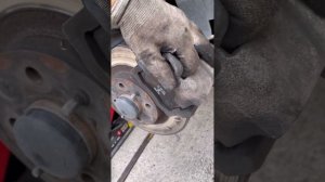 Ваз 2110 замена передних и задних тормозных колодок 👍