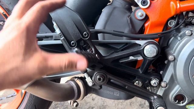 KTM 390 DUKE - VBKJPJ409HC246490 смотреть онлайн