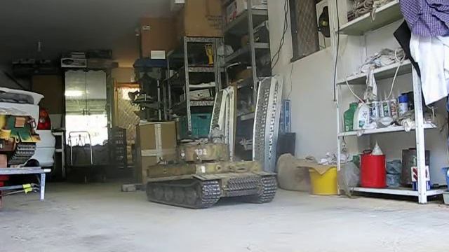 1/6 Tiger 1 with sounds (7) смотреть онлайн