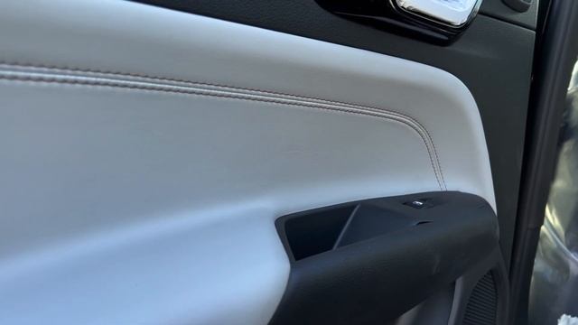 2024 Jeep compass for sale in Mississauga, Brampton, Toronto | Team Chrysler смотреть онлайн