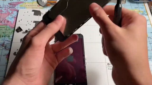 Restoring an iPhone 6 on iOS 8.4.1 new screen and battery смотреть онлайн