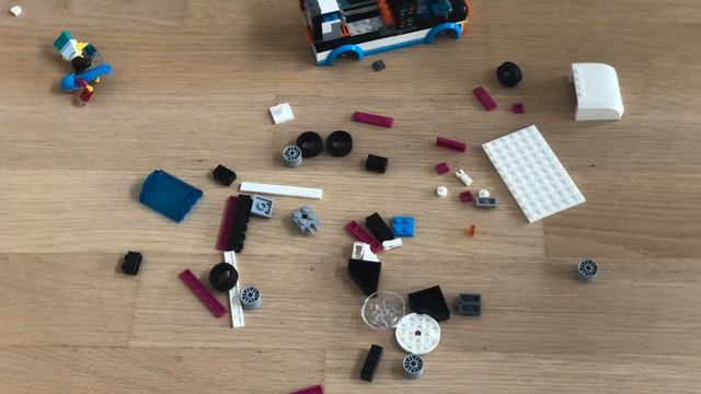 Lego City:Penguin Slushy Van!Building and review with end mark смотреть онлайн