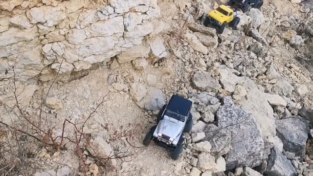 Tamiya CR-01 Jeep wrangler yj crawling смотреть онлайн