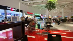 КОРЕШ И АКУЛИЧ ИРЛ СТРИМ| ОДЕВАЮТ КОРЕША В ПЛАТЬЕ