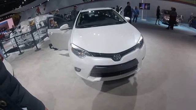 2017 Alfa Romeo Futuriza Bus Toronto смотреть онлайн