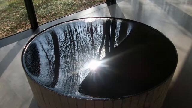 Living stills; Artwork "Opposites of White" part 2, Roni Horn смотреть онлайн