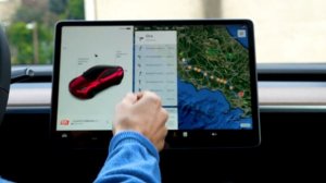 Tesla Model Y Performance 2024 - Comfort e Prestazioni con Tanto Spazio