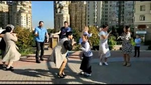 Танцевальный флешмоб от педагогов школы Талантвилль