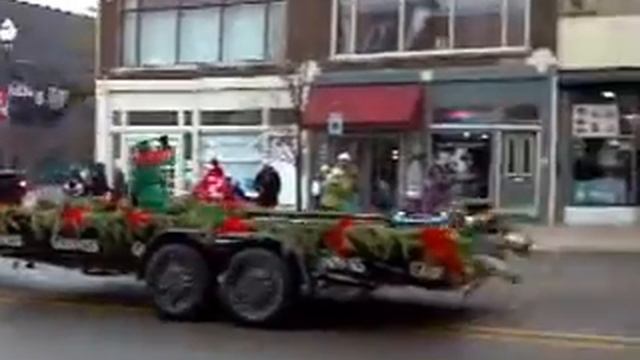 2012 Holiday Extravaganza Parade in Pontiac, Michigan смотреть онлайн