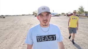 Провожу 24 часа в Городе Без Законов