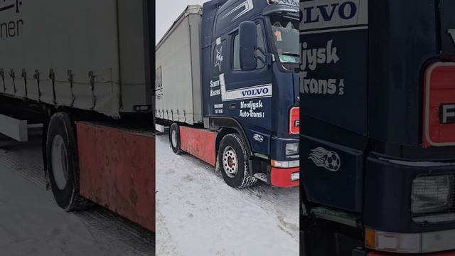 Вакансия водитель категории С, Е. #грузоперевозки #полуприцеп #грузоперевозкипороссии #фура