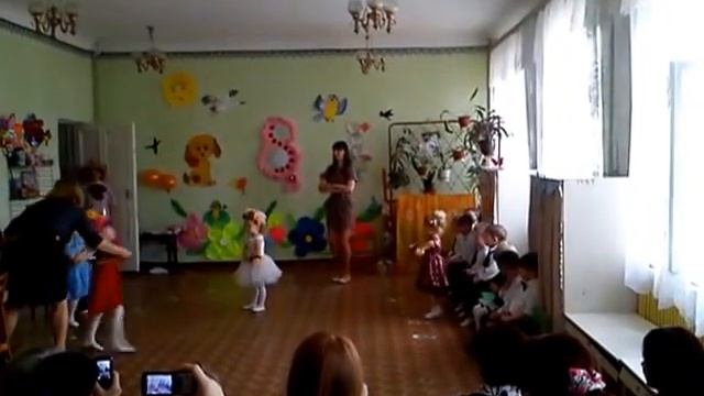 Девочка-Весна (Дівчина Весна) смотреть онлайн