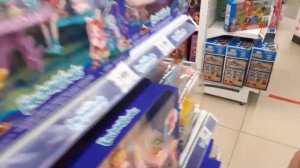 Обзор кукол энчантималс. Выбираем кукол в магазине.