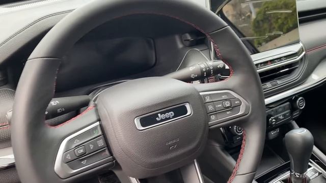 2022 Jeep Compass Elite TrailHawk смотреть онлайн