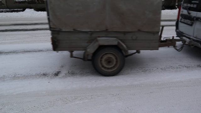 Новотроицк, ул Ж Дорожная начала образовываться коллея на дороге, 20 11 22 смотреть онлайн