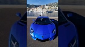 синий Ламборгини