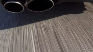 LOUD Maserati Ghibli SQ4 exhaust sound and FLAMES! #maserati #ghibli #sound