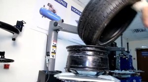 Станок шиномонтажный NORDBERG 4639,5 полуавтоматический