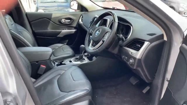 Jeep Cherokee 2.2 MultiJet II Overland Auto in Grey смотреть онлайн