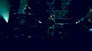 Linkin Park - Papercut (Live at Itunes Festival 2011)