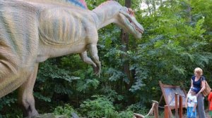 Dinozatorland - парк динозавров