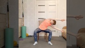 Комплекс упражнений со стулом на все тело - 2