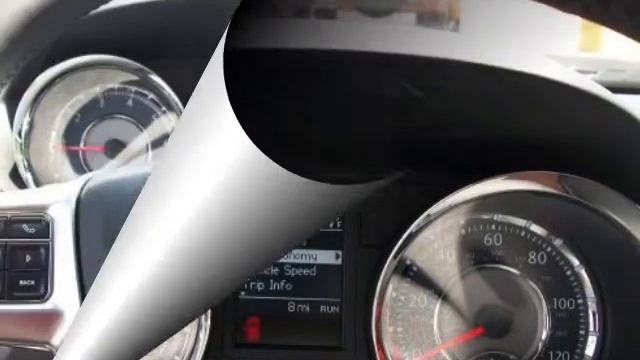 2011 CHRYSLER Town & Country 4dr Wgn Limited смотреть онлайн