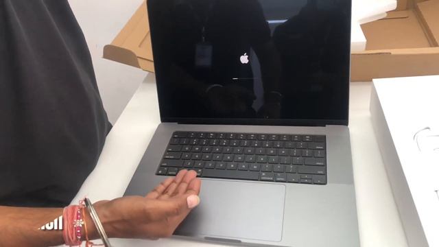 Macbook Pro 16 Inch And 14 Inch Unboxing￼ смотреть онлайн
