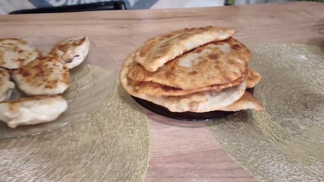 СТРЯПАЕМ ПЕЛЬМЕНИ/НА УЖИН РЫБА...