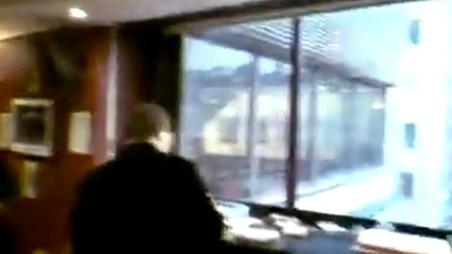 Ubuntu 9.04 Manchester Release Party смотреть онлайн