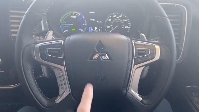 Mitsubishi Outlander PHEV (Black) - WN20VNH. For Sale At Richard Lawson Autoecosse Mitsubishi Dunde смотреть онлайн