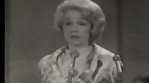 Marlene Dietrich - Sag mir wo die Blumen sind - Марлен Дитрих