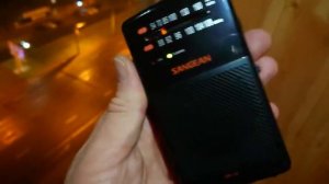 Sangean SR-35. Проблема со щелчками решена.