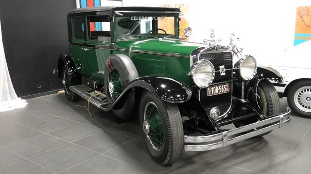 Al Capone's armoured Cadillac. смотреть онлайн