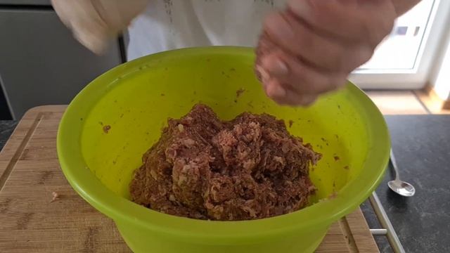 Греческие Бифтеки / Griechische Bifteki смотреть онлайн