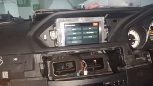 w 212 Mercedes-Benz Apple carplay install and rear camera install