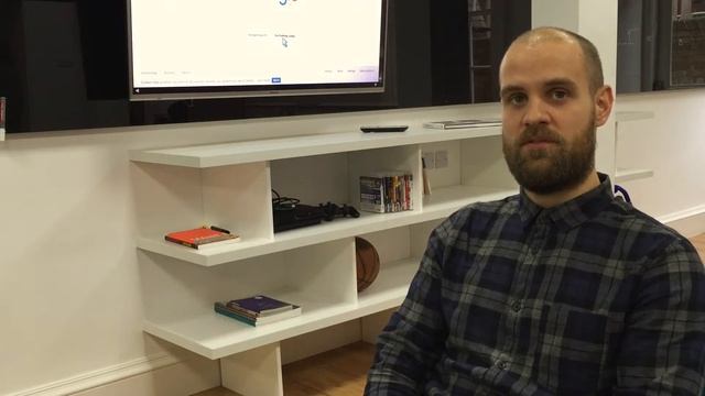 Our People: Gavin - User Experience Designer смотреть онлайн
