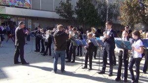 Выступление оркестра возле творческого центра Москворечье. Район Москворечье-Сабурово