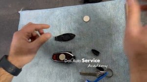 Lamborghini Urus 2021 Smart Key HOW TO change key battery